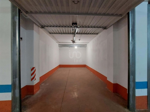 Aparcamiento / garaje / caja - 14.00 m2