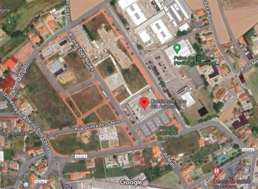 Terreno em Aveiro de 1219,00 m²