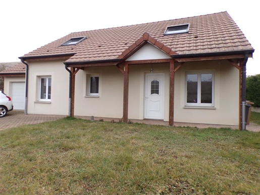 Beautiful house of 200 m2 with beautiful services