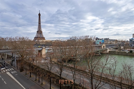 Family and reception apartment with Eiffel Tower and Seine view