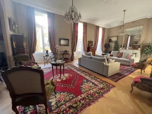 Appartement – Bordeaux (Openbare Tuin) – 219 m2