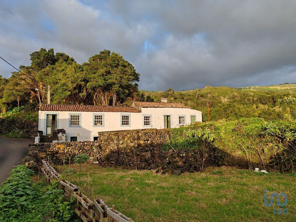 Huis met 2 kamers in Lajes do Pico met 72,00 m²