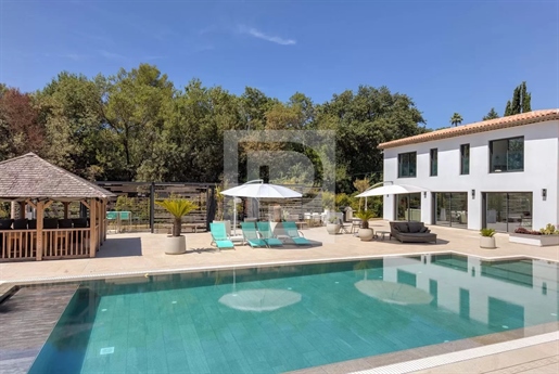 Exceptional family property in a privileged setting - Chateauneuf-Grasse