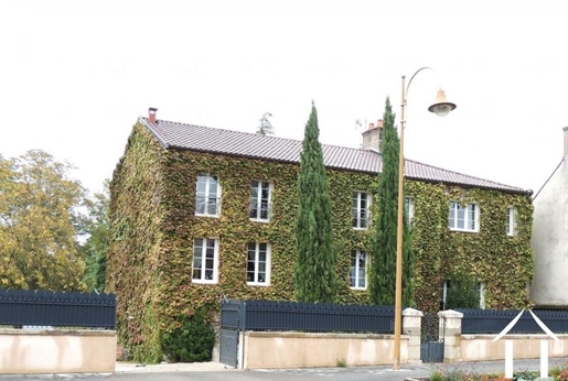 Große bürgerliche Residenz Dijon Ost