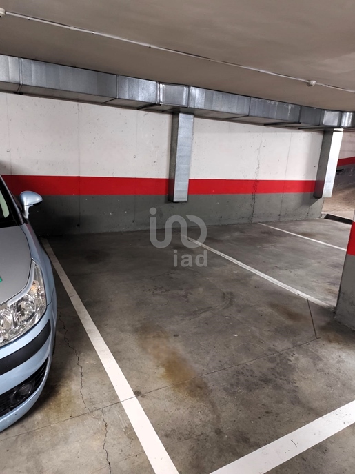 Parkplatz / Garage / Box - 15.00 m2