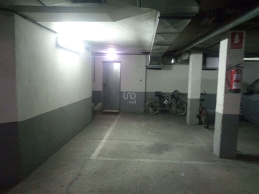 Parking / garage / box - 20.00 m2