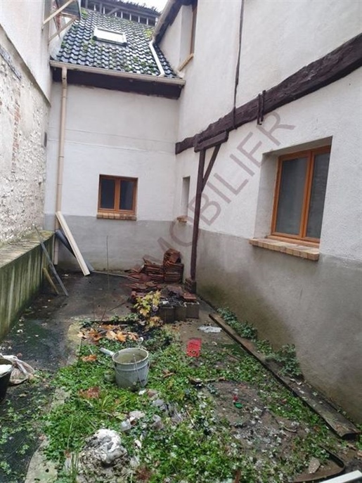 Investment property to finish renovating Auxerre