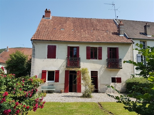 Dpt Côte d'Or (21), for sale Saint Victor Sur Ouche 6-room stone house, land, barn.
