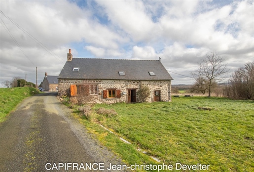 3 bedroom stone house with outbuildings on 0,6 acre land
