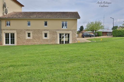 Dpt Saône et Loire (71), for sale La Chapelle De Guinchay apartment to convert