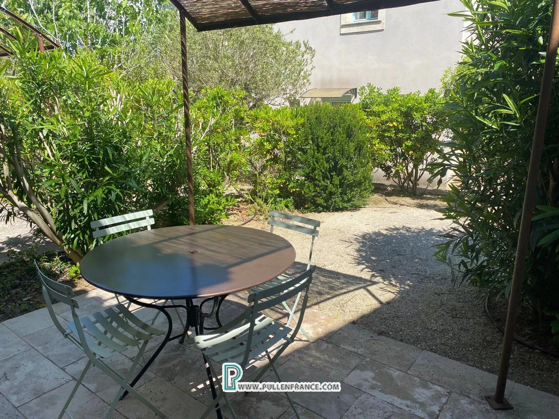 Charming 2 bed stone house in Corbieres resort village