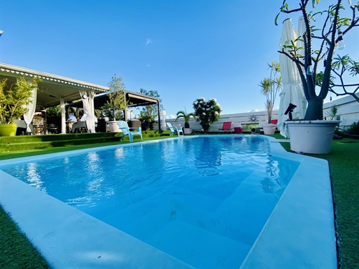 Charmante villa type F4/5 met zwembad en zeezicht in La Saline les Bains