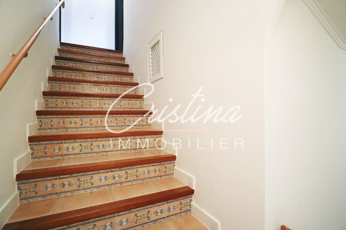 Purchase: House (17230)