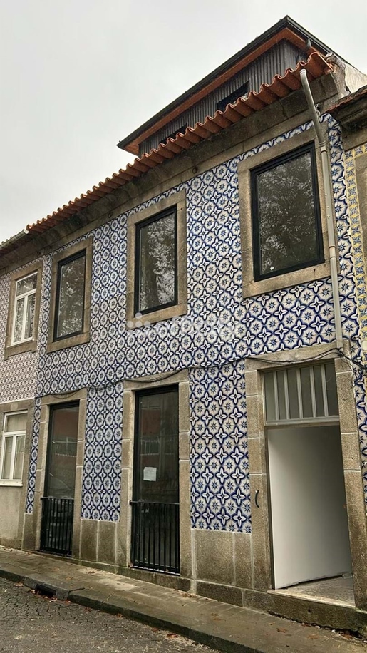 Studios in the center of Porto