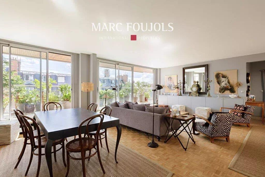 Paris 16 Auteuil Nord : Duplex 4 Schlafzimmer - Terrassen - Parkplatz