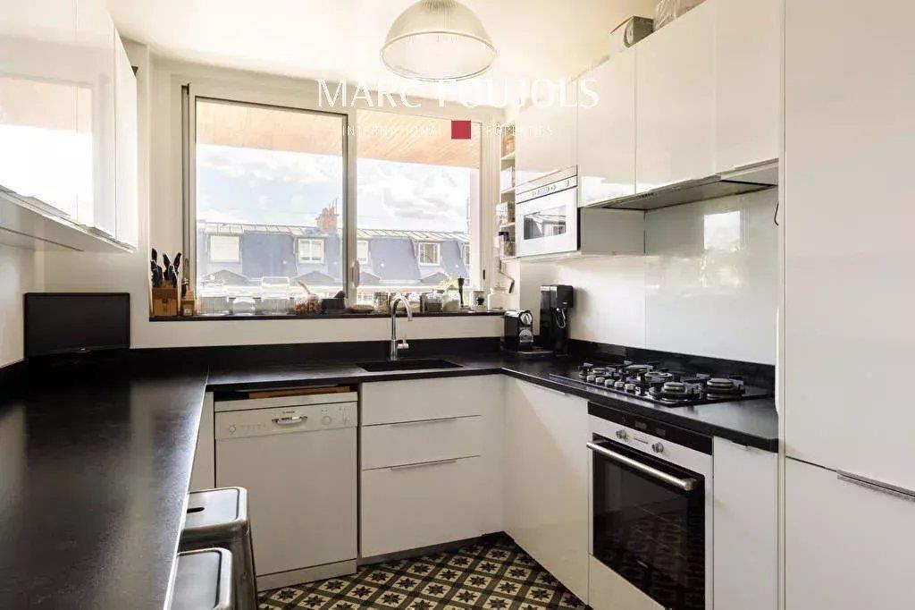 Paris 16 Auteuil Nord : Duplex 4 Schlafzimmer - Terrassen - Parkplatz