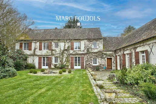 Charming old house near Rambouillet - 51 Ha - 15 room(s) - 400 m² - France