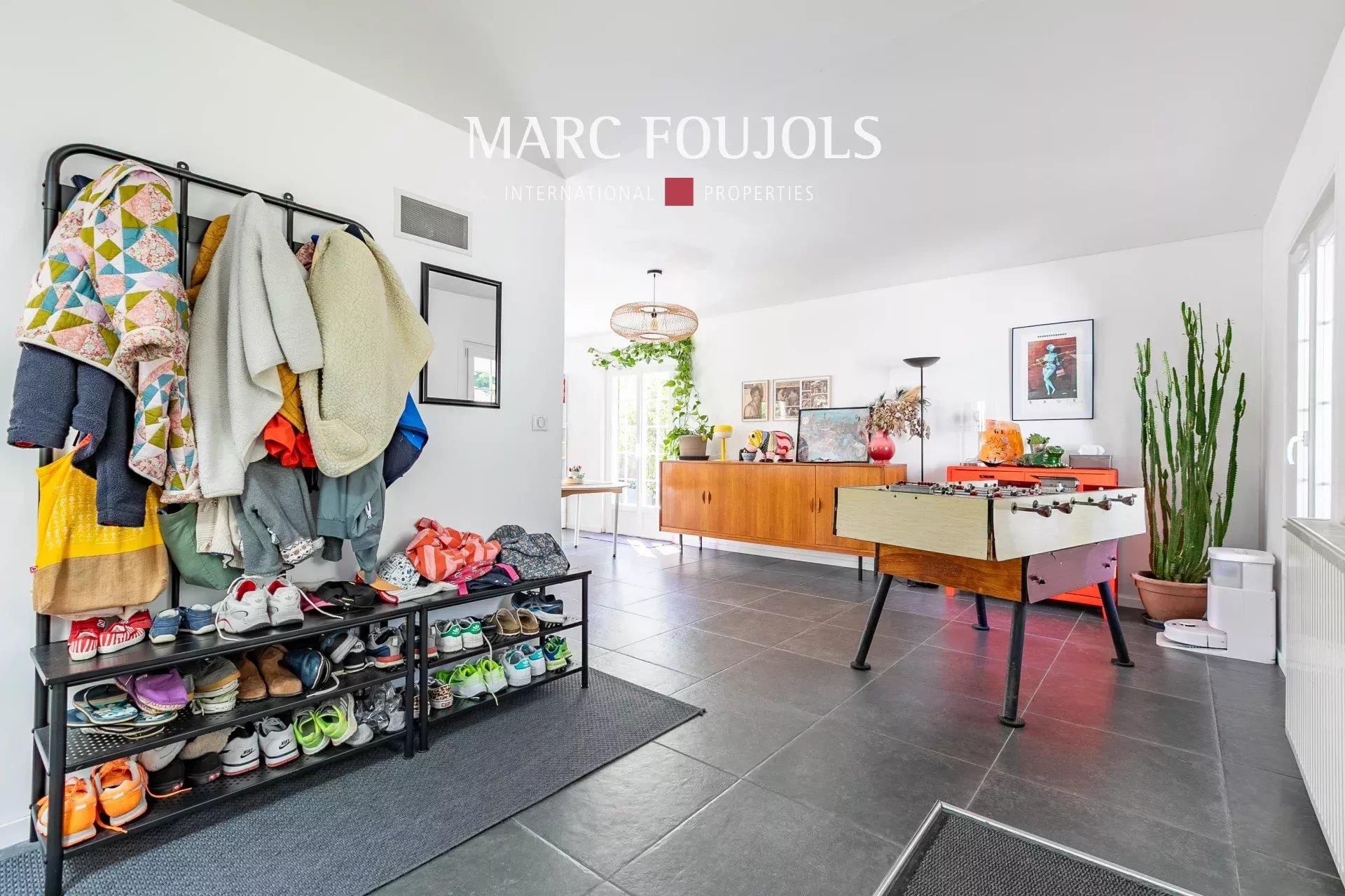 Purchase: House (60580)