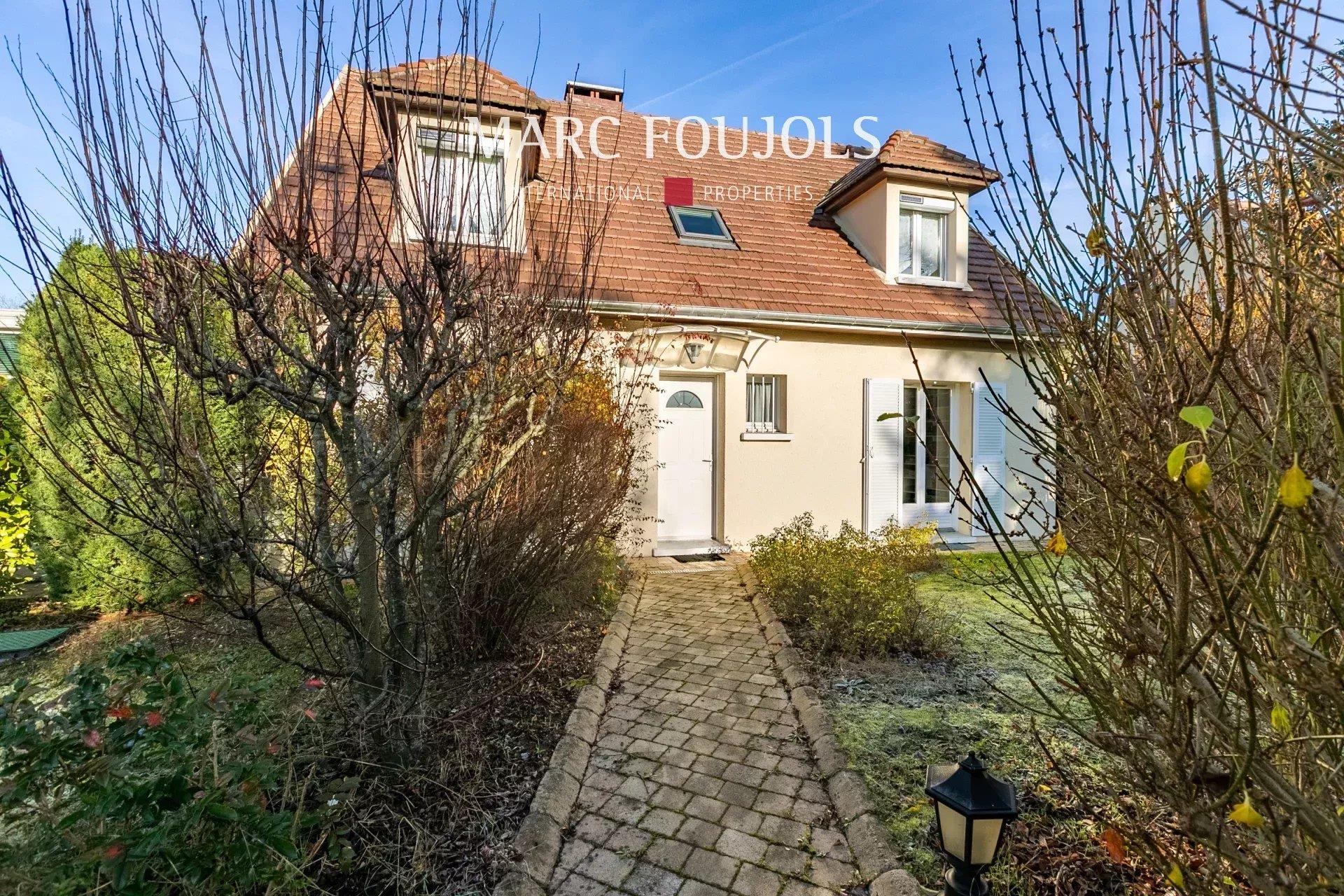Gouvieux-Chantilly Family home