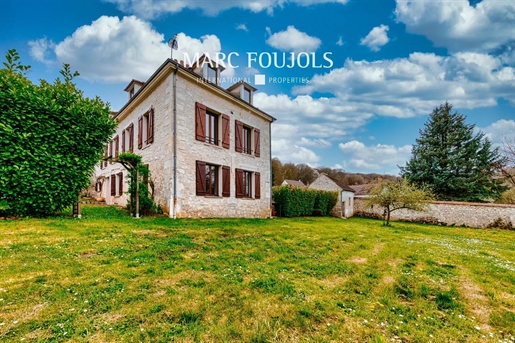 Country house, close from l'isle Adam, 7 room(s), 250 m2