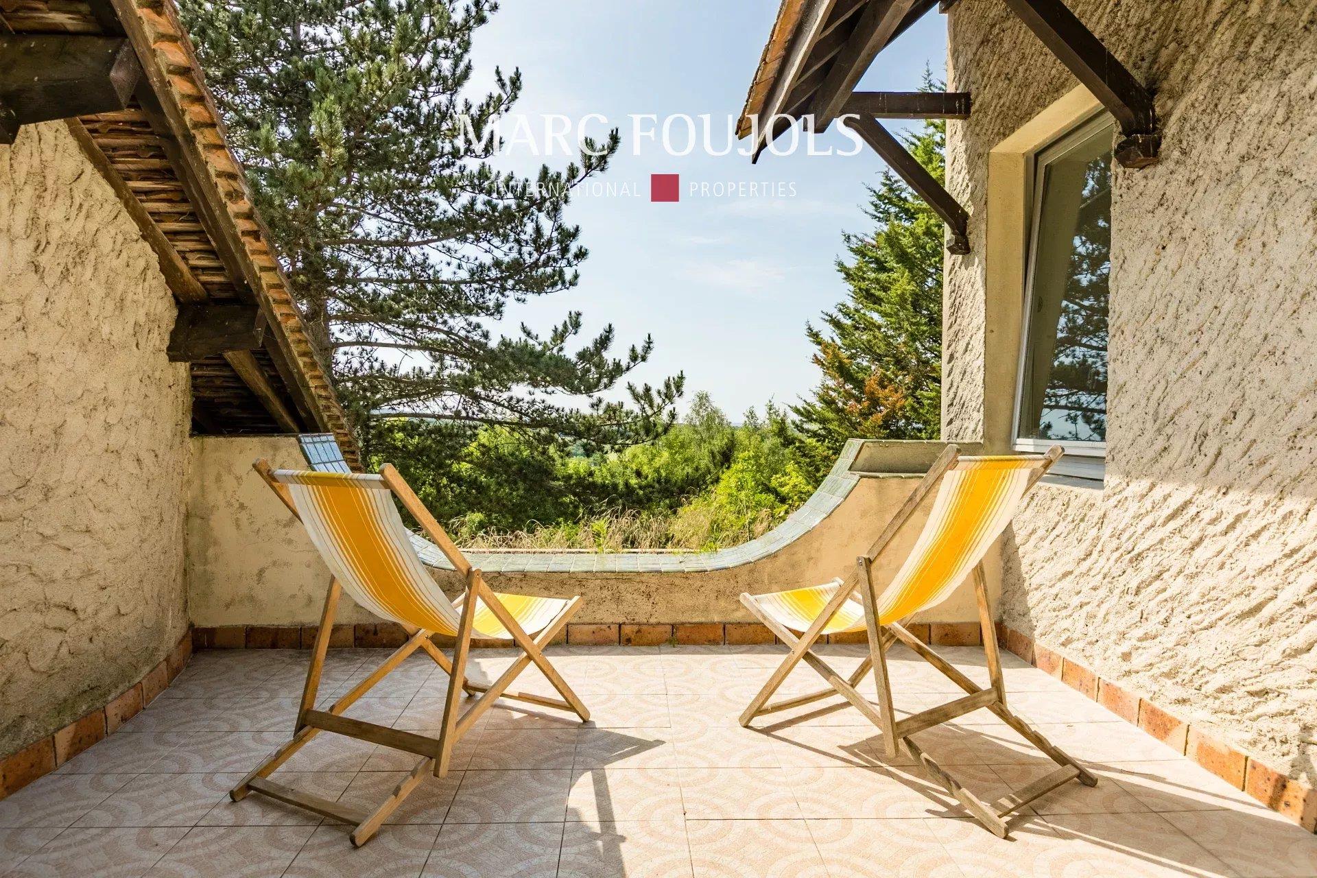 House in lush greenery 15 minutes from Chantilly