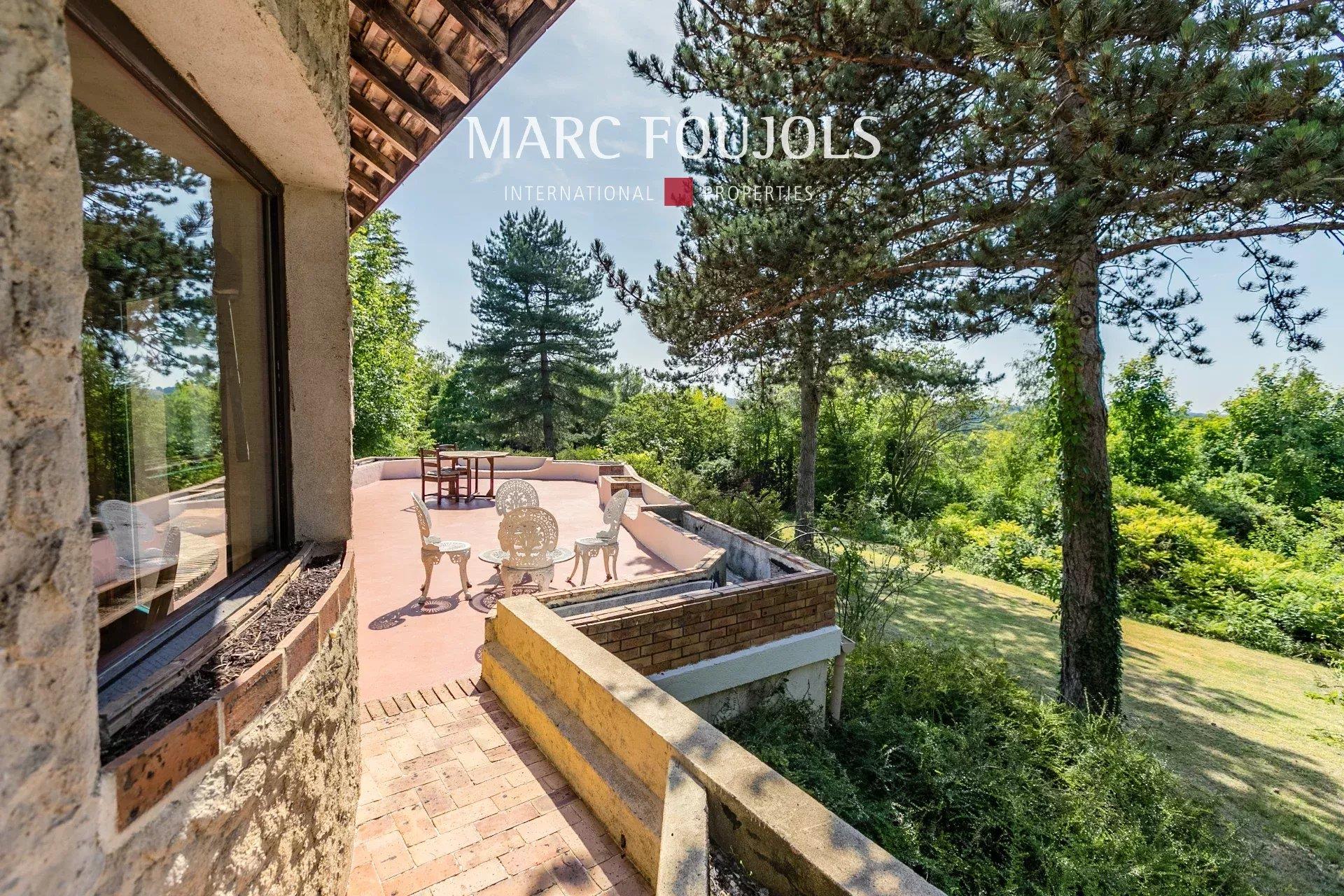 House in lush greenery 15 minutes from Chantilly