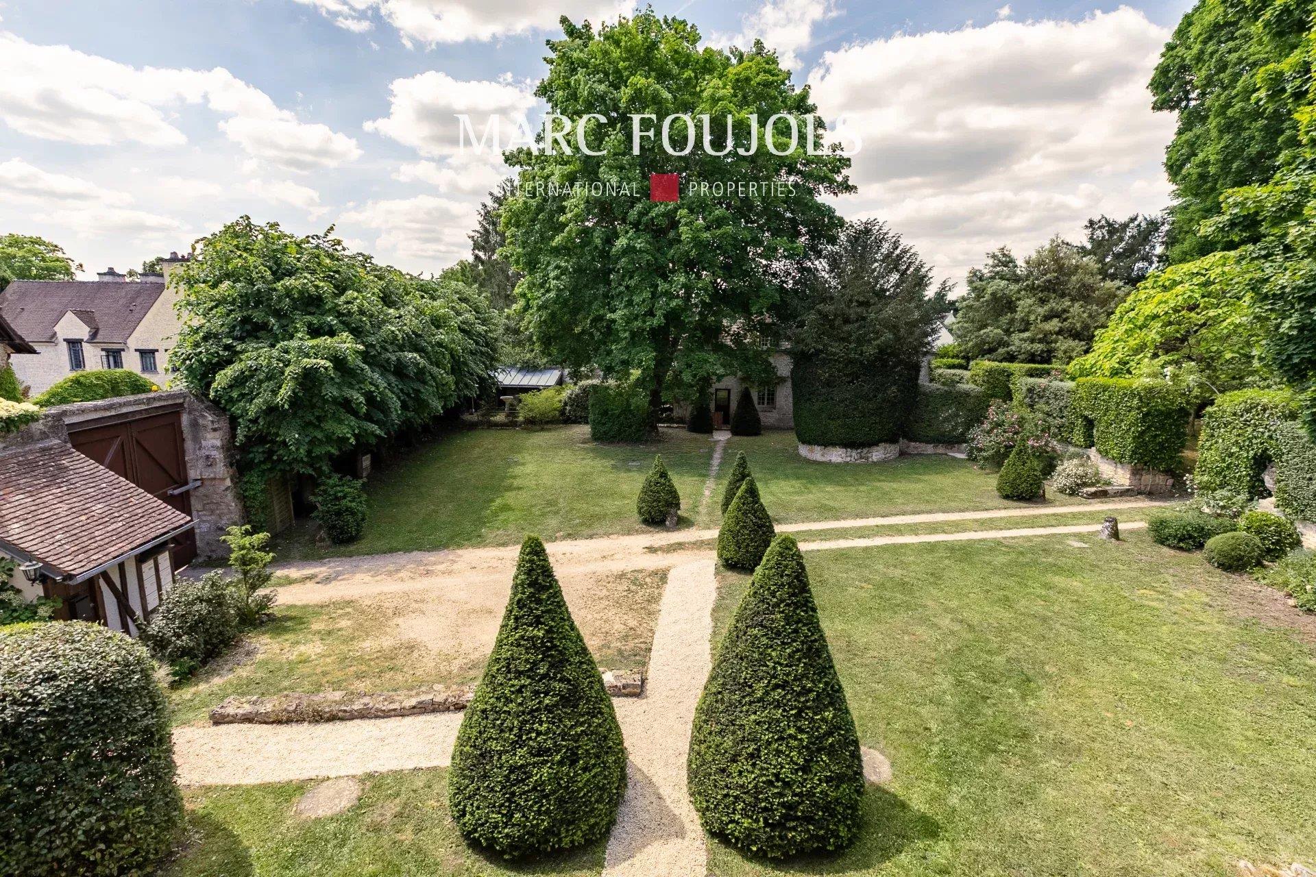 Rare for sale – Real estate complex in perfect condition with great potential
