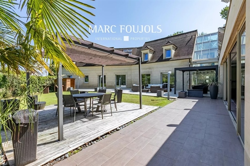 Clermont de l'Oise - House 525 m² - Indoor swimming pool