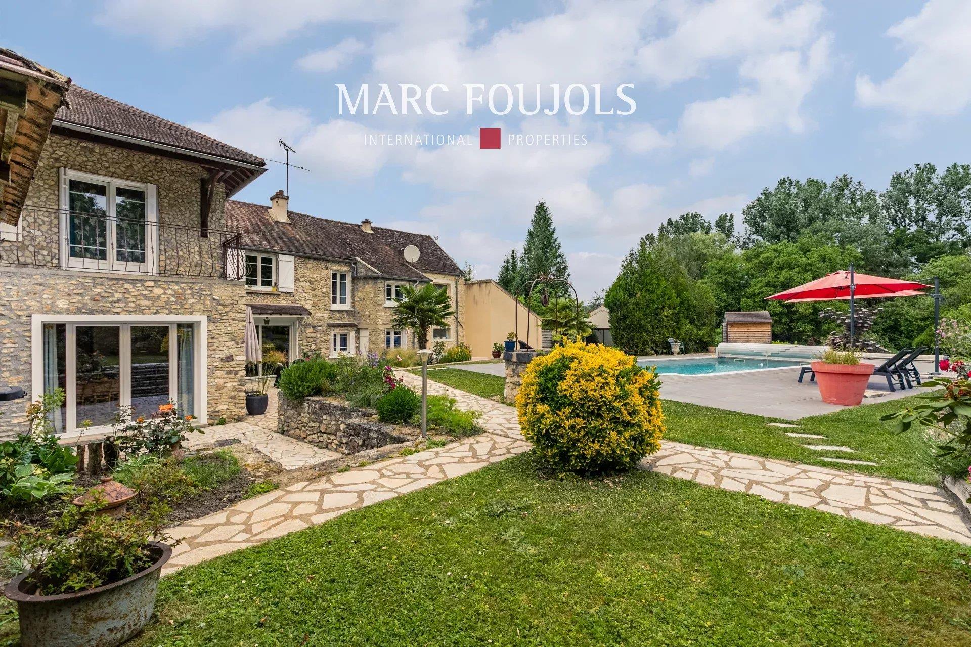 Maison Chantilly 7 pièce(s) 208 m2