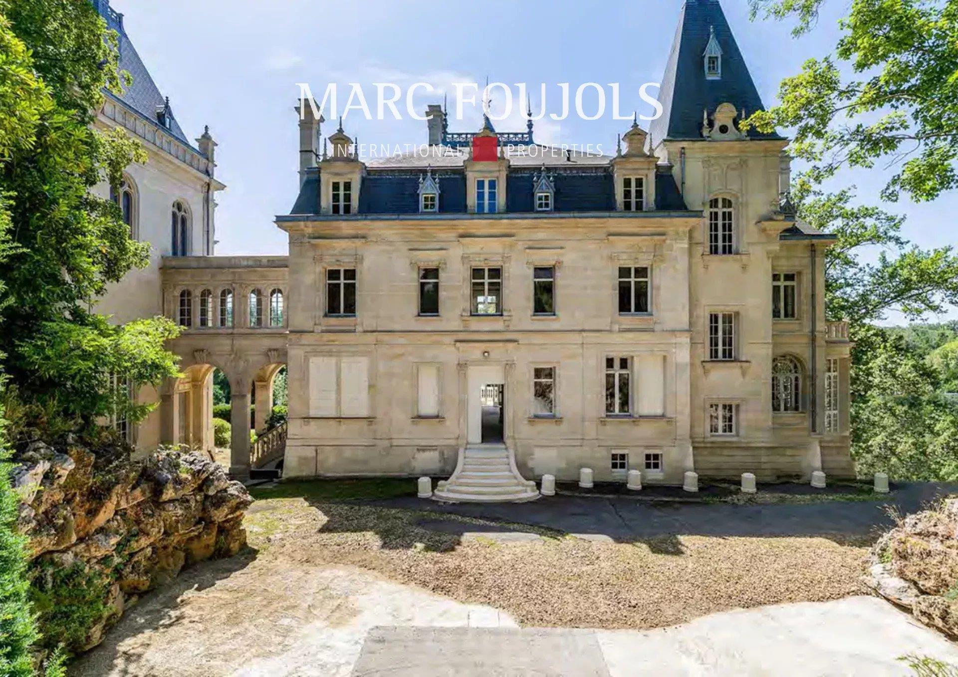 Forest castle of Compiègne