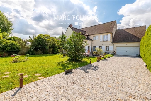 Family home on the outskirts of Senlis
