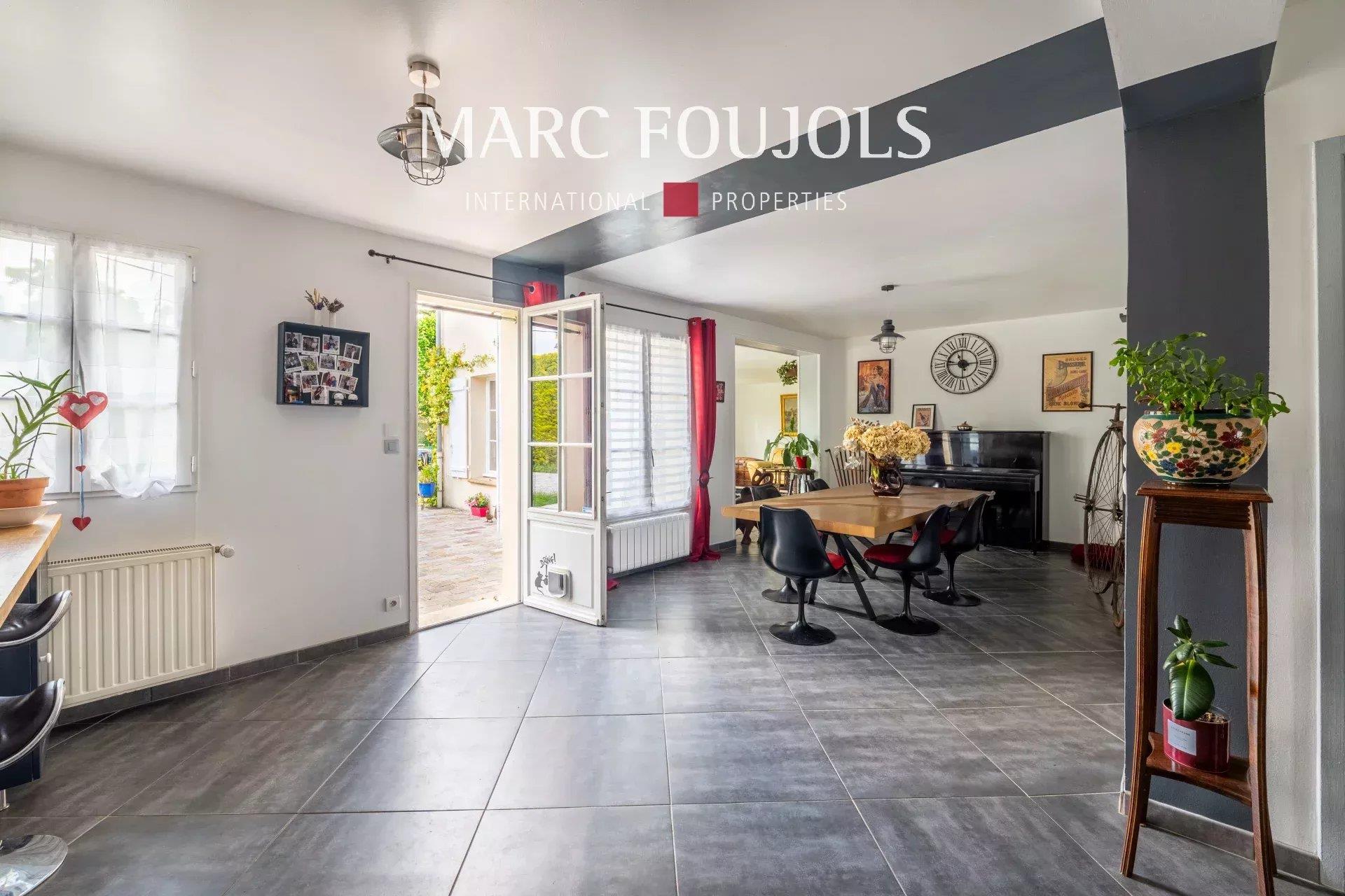 Family home on the outskirts of Senlis