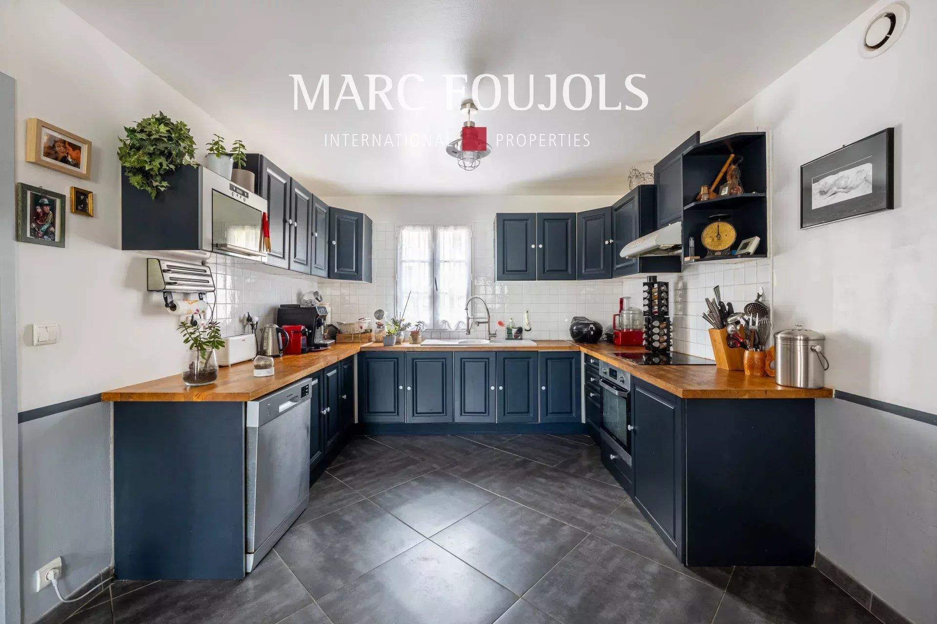Family home on the outskirts of Senlis