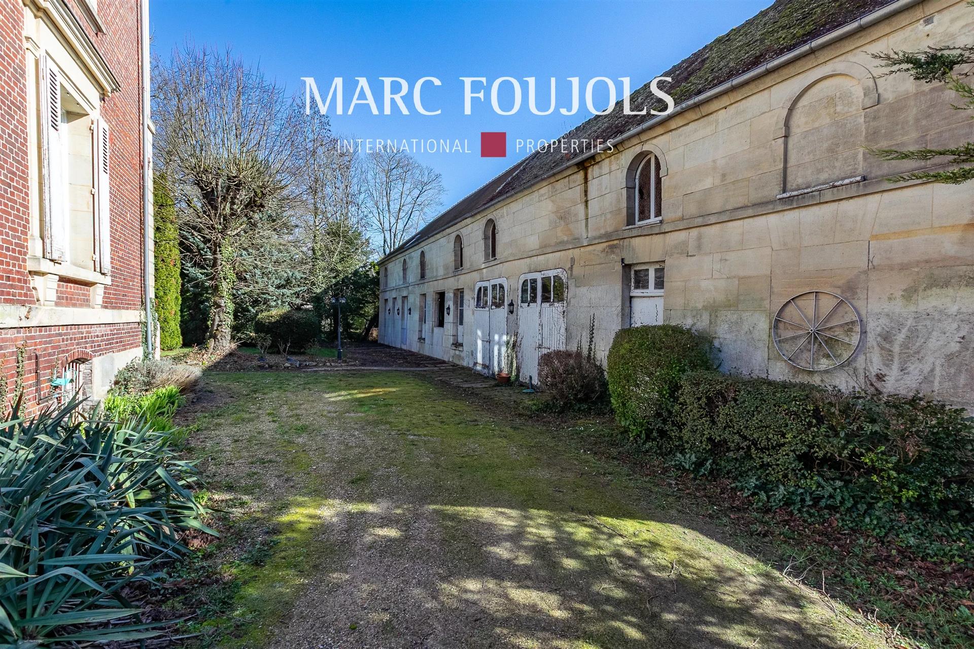 Maison à vendre, 420m², Mouy