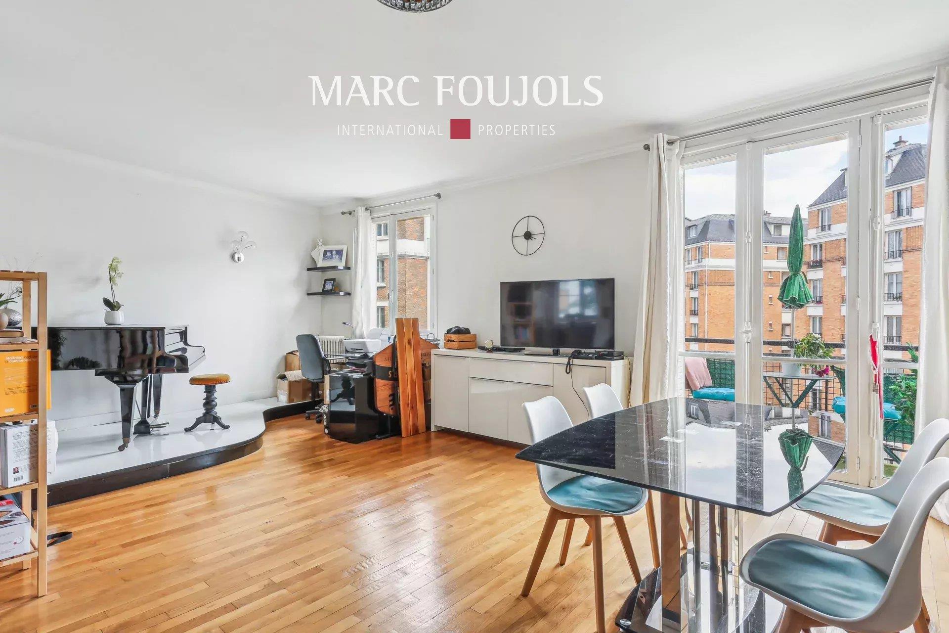 Paris Xvi Auteuil Sud : Pleasant 93 m² family apartment with balcony