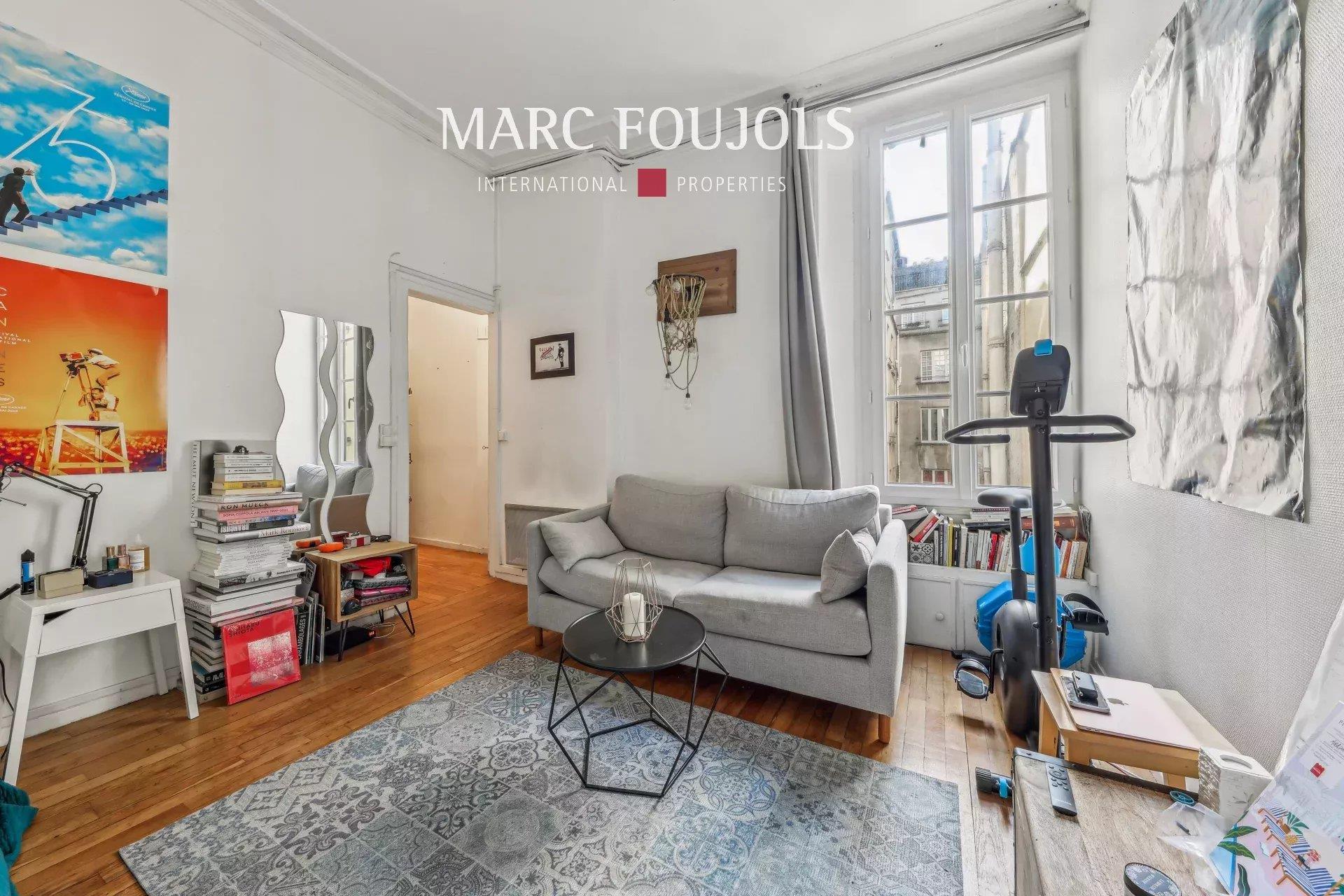 Paris 6 - Monnaie - Odéon - Estúdio virado a sul, pátio, 25 m² de área útil