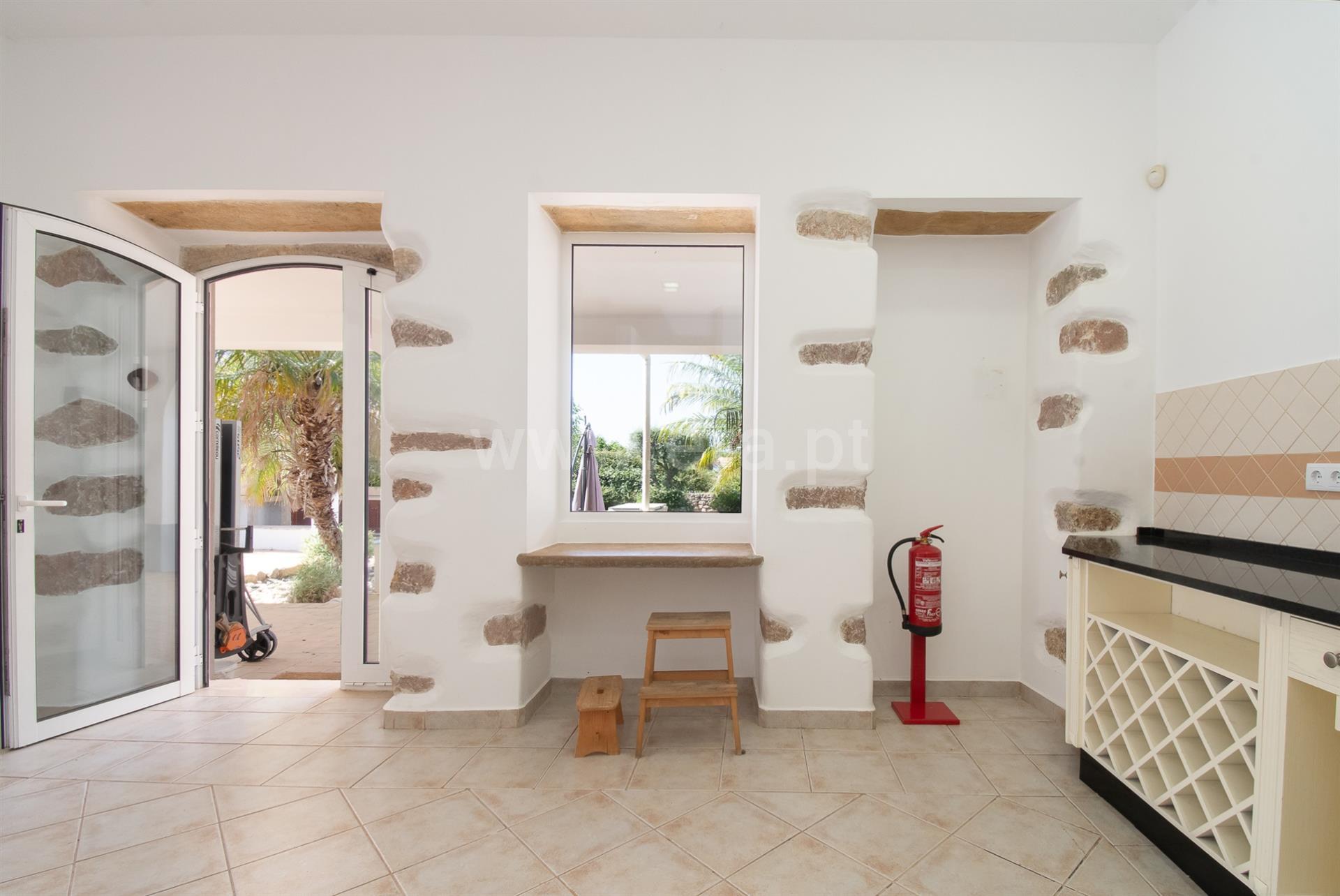 Detached house with 4 bedrooms, São Brás de Alport