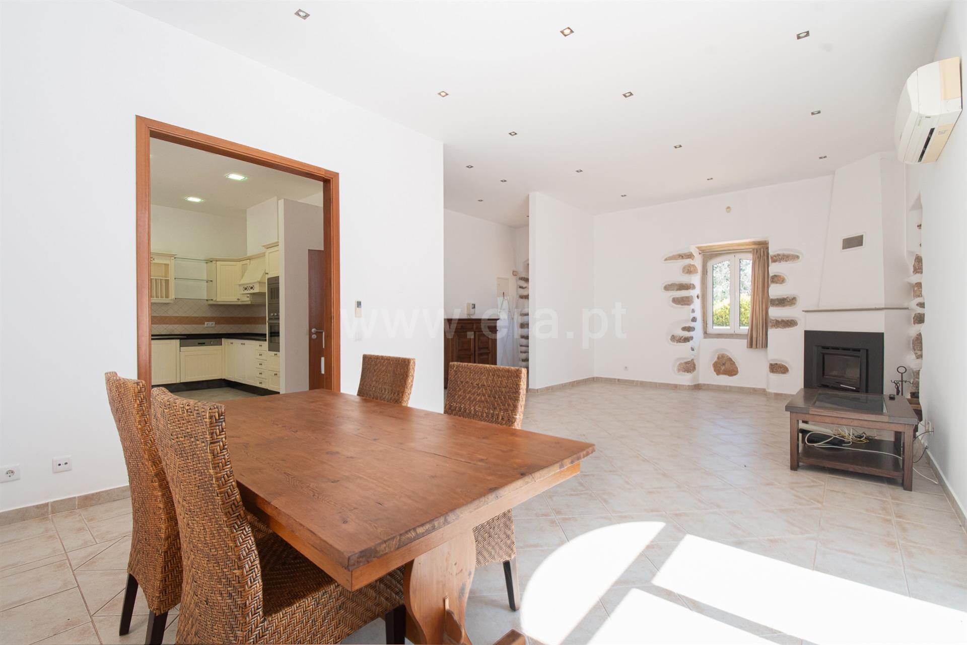 Detached house with 4 bedrooms, São Brás de Alport