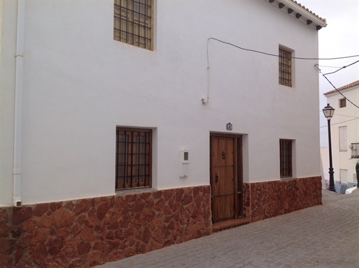 Townhouse in Freila, Spain for sale