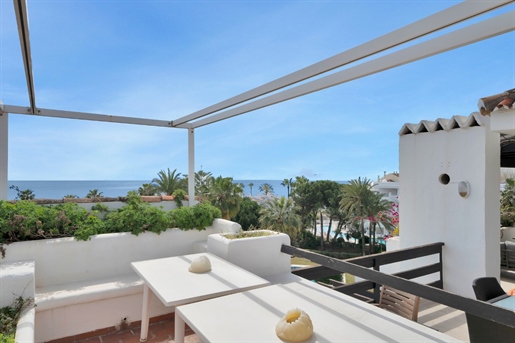 Exklusives Penthouse direkt am Strand im Herzen der Goldenen Meile von Marbella
