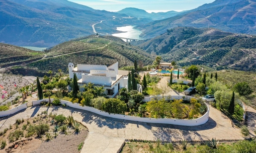 Luxury Andalusian/Ibicencan style villa, self-contained, surrounded by nature