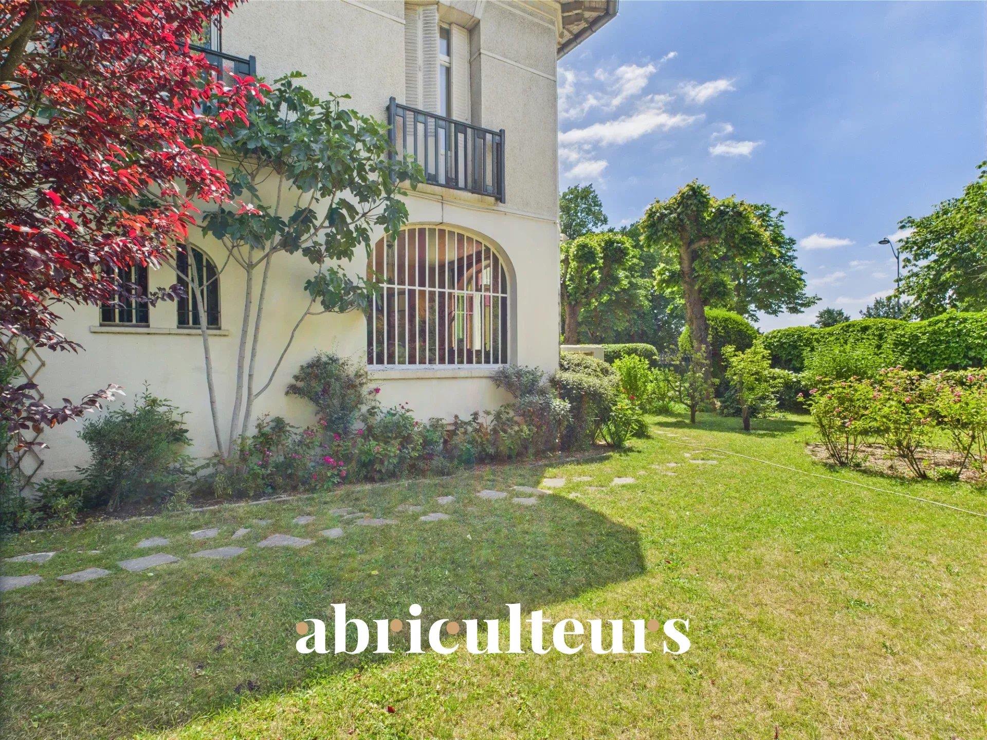 Large T6 of 165m² with sublime garden - Saint-Mandé / Lac Daumesnil - Paris 12