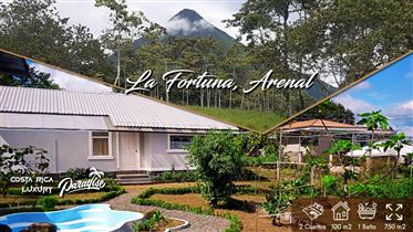 Talo myytävänä, La Fortuna, Arenal, Costa Rica