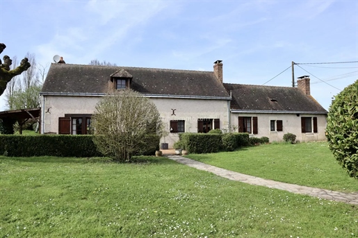 Superb farmhouse with independent apartment and outbuildings
