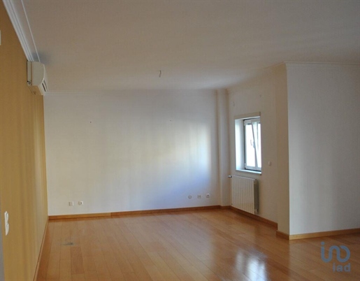 Appartement met 3 Kamers in Santarém met 138,00 m²