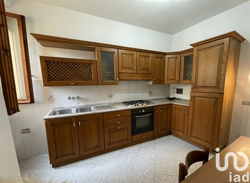 Vendita Appartamento 120 m² - 3 camere - Prato