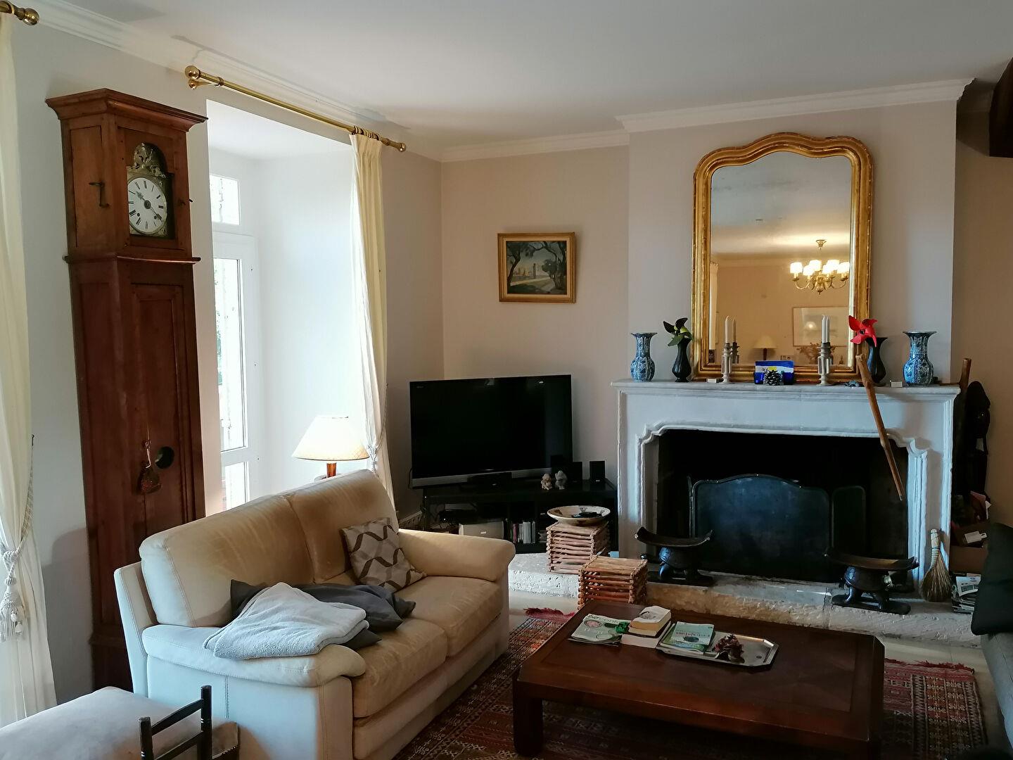 Prestigiosa residencia a las puertas de Villeneuve sur Lot