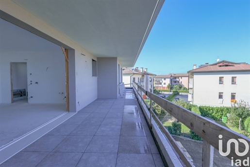 Sale Apartment 138 m² - 3 bedrooms - Selvazzano Dentro