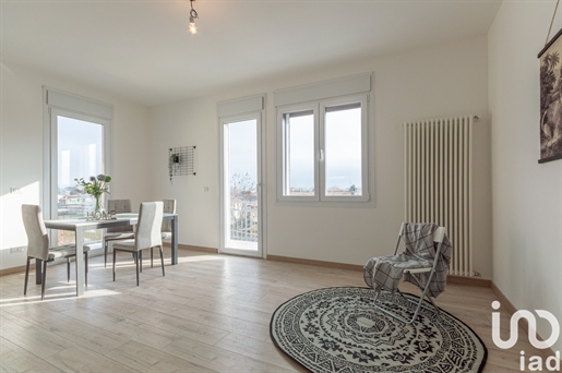 Sale Apartment 105 m² - 3 bedrooms - Padua