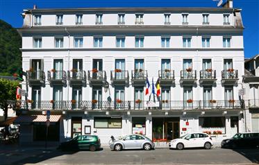 Bygning til salg i hjertet af de franske Pyrenæer